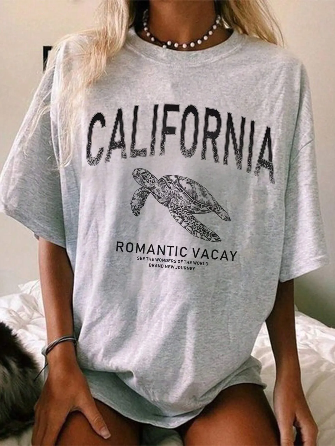Ezwear Oversized T-Shirts Casual Simple Shark Print Light Floral Grey